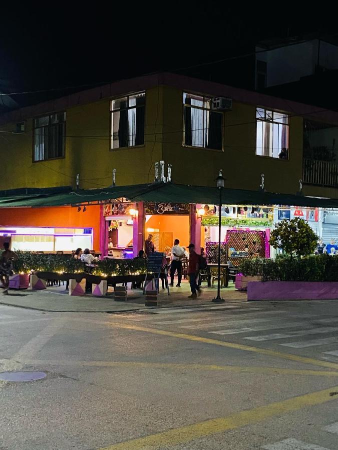 Tambo Hostel Летісія Екстер'єр фото